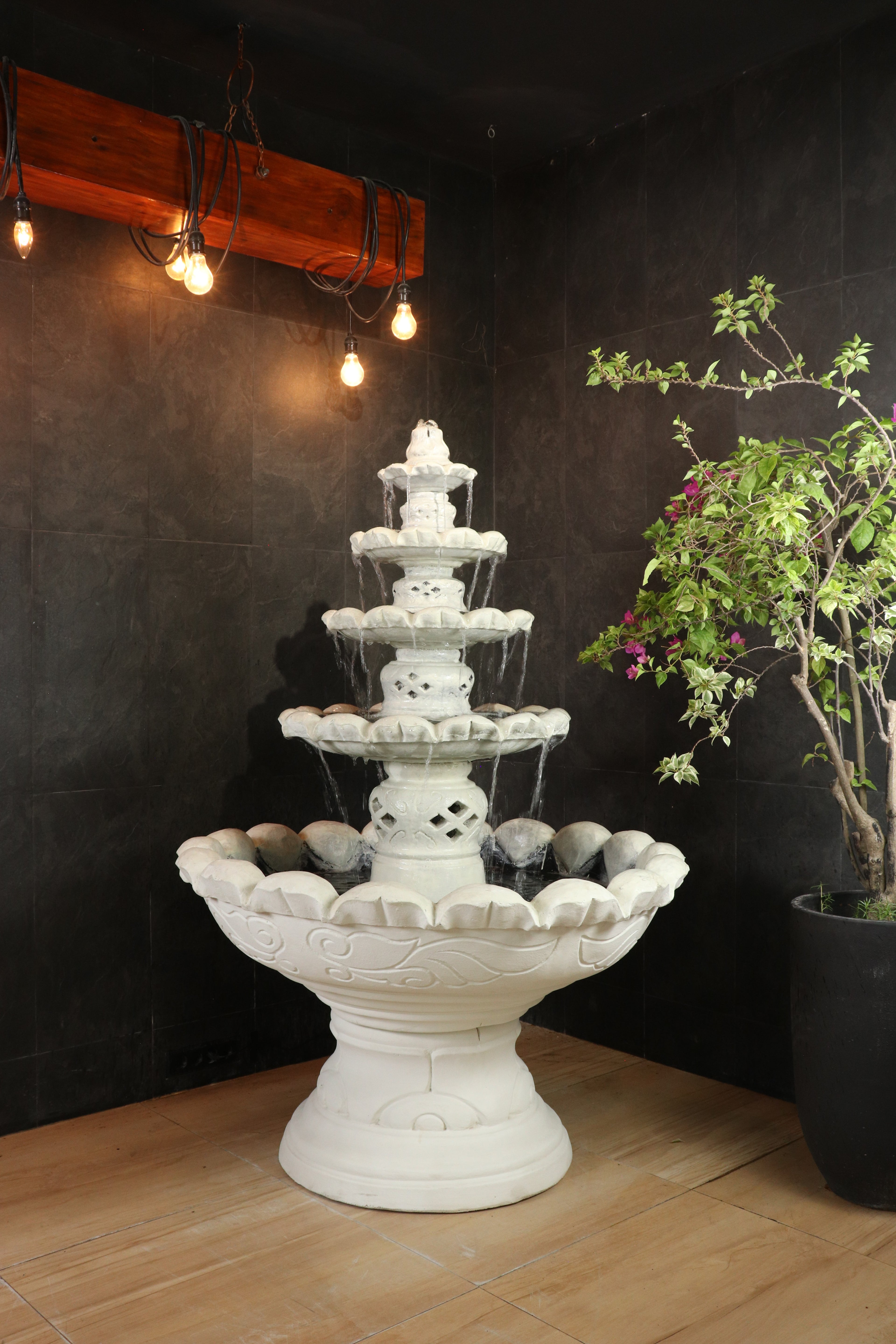 Monaco Fountain (self contained)