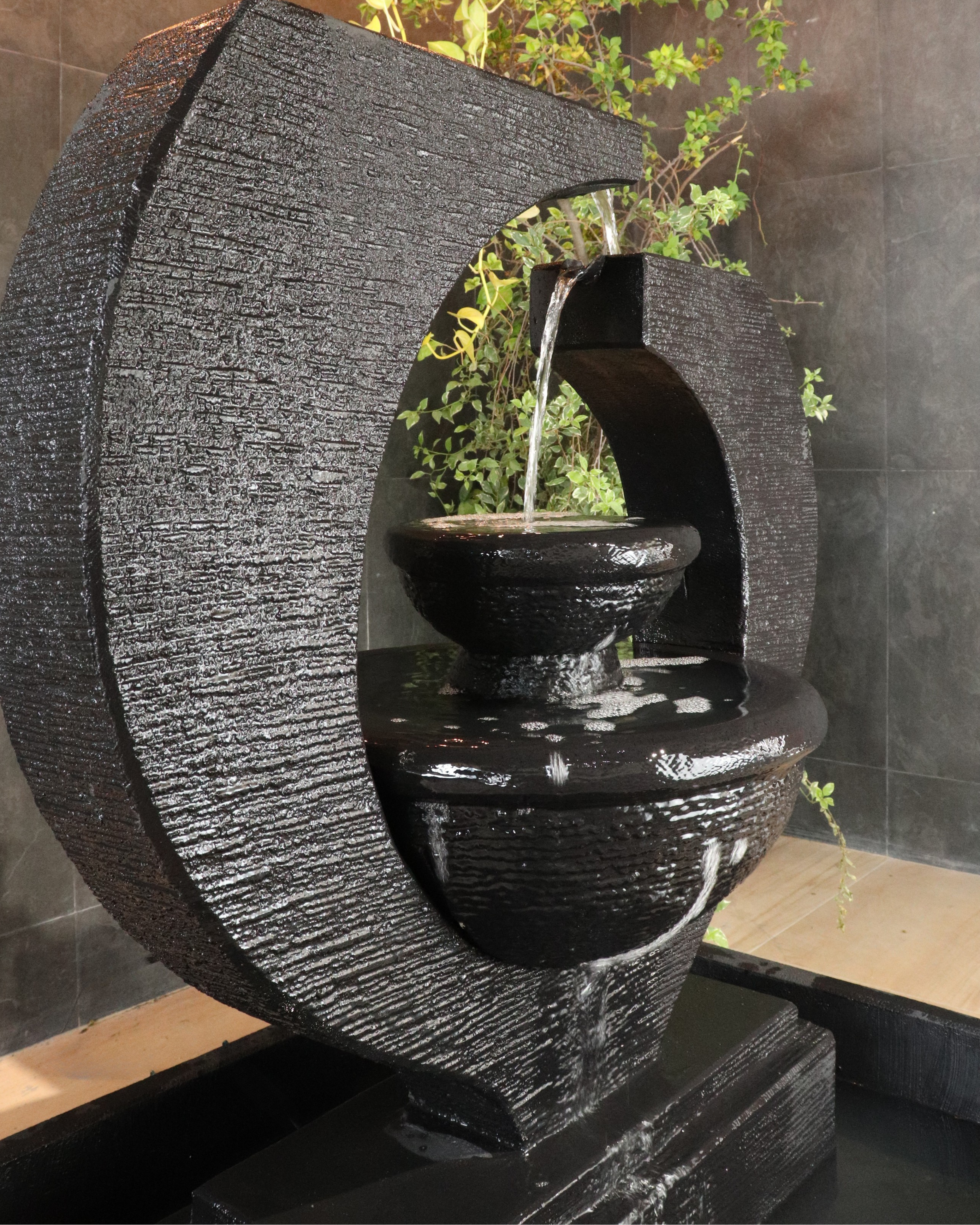 Original Eclipse Fountain - medium